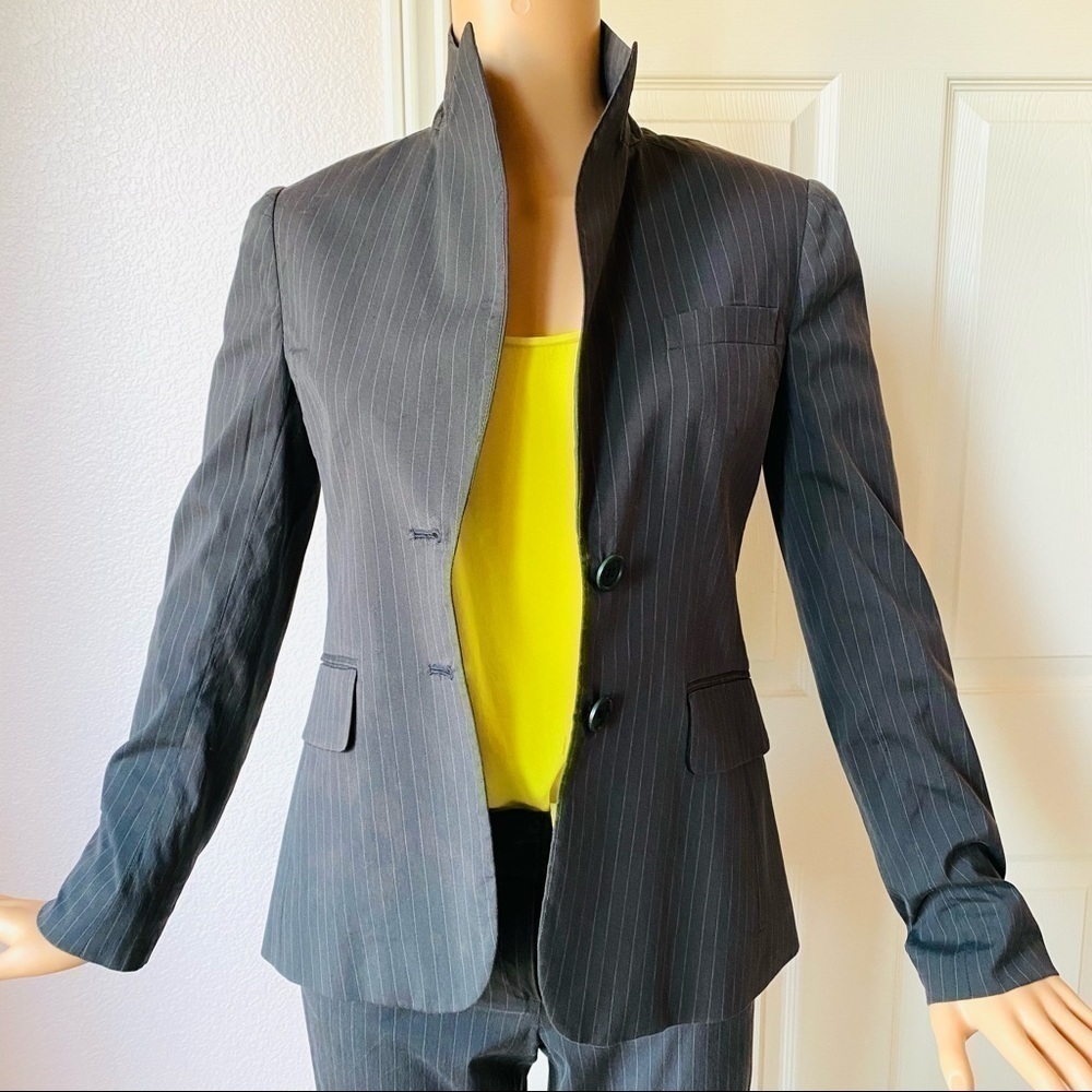 THEORY Gabe Pinstripe Suit Blazer - Picture 10 of 14